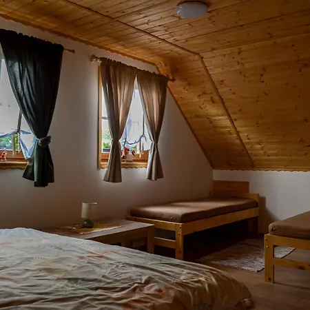 펜션 Drevenica Line 코시체